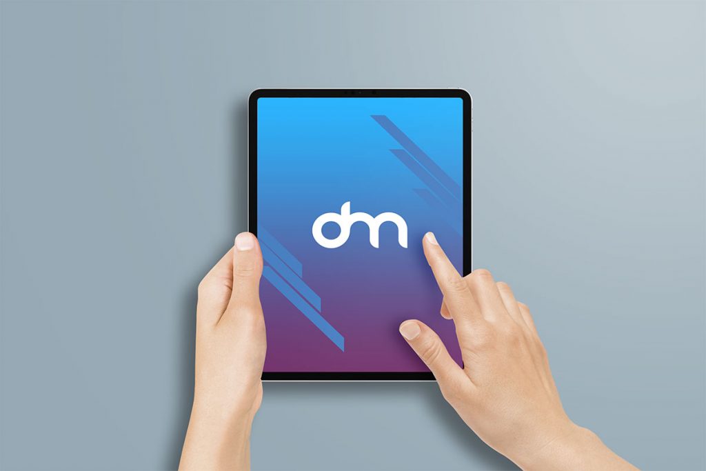 18+ Download Hand Holding Ipad Mockup&nbsp;PSD
