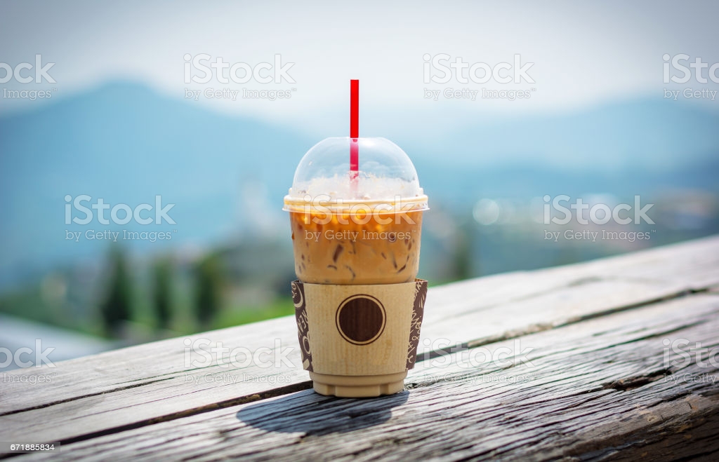 21+ Download Iced Coffee Cup Mockup Free&nbsp;PSD
